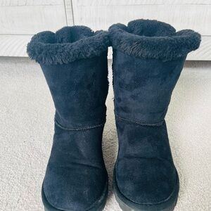 UGG Black Bailey Bow II Boots with Ribbon Detail